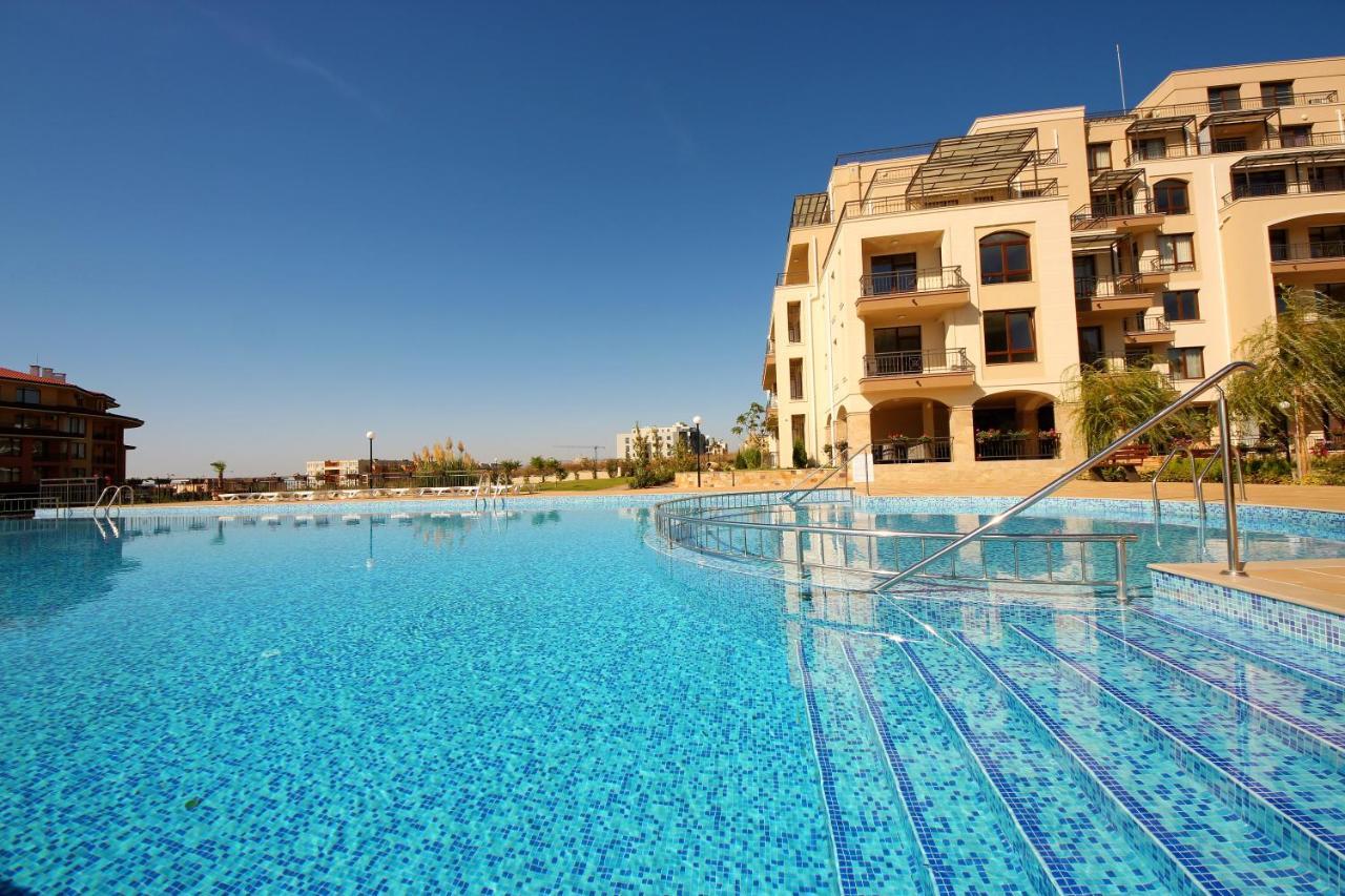 Sorrento - Menada Apartments Sveti Vlas Ngoại thất bức ảnh