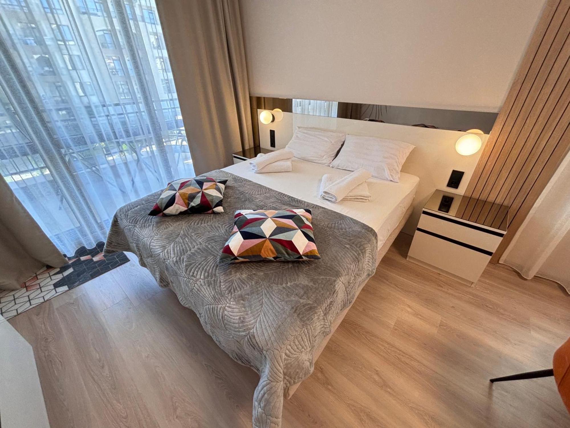 Sorrento - Menada Apartments Sveti Vlas Ngoại thất bức ảnh