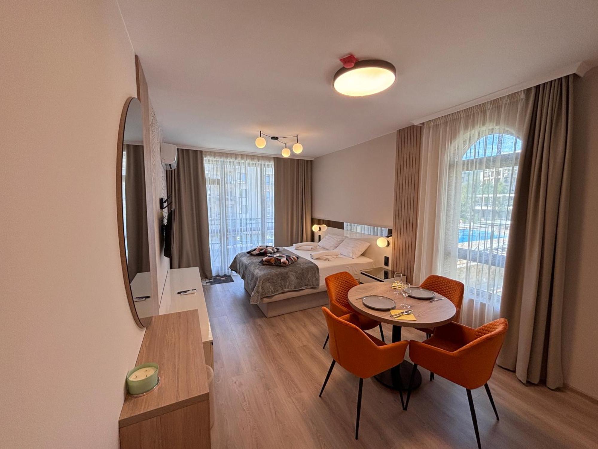Sorrento - Menada Apartments Sveti Vlas Ngoại thất bức ảnh