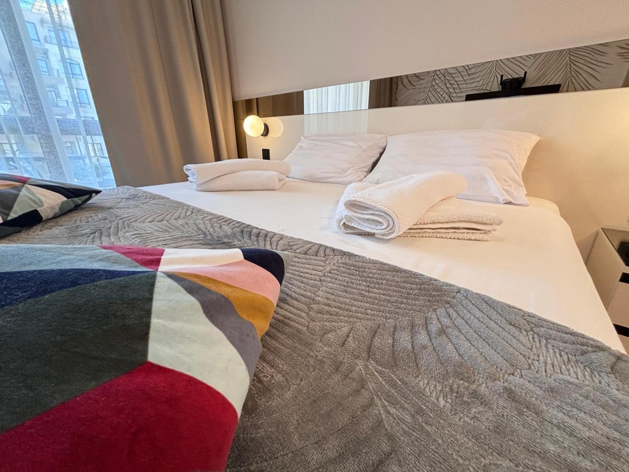 Sorrento - Menada Apartments Sveti Vlas Ngoại thất bức ảnh